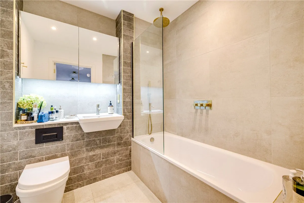 Ravensbury Terrace, London, SW18, photo 6