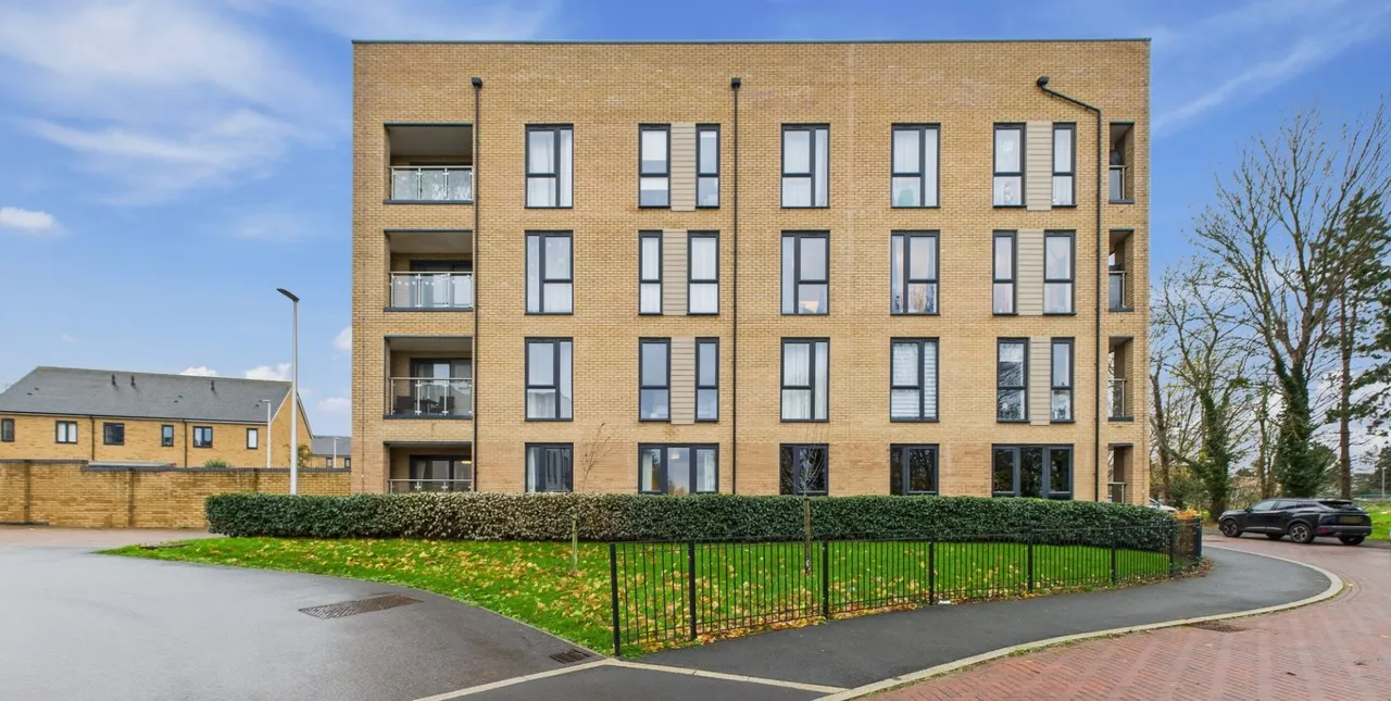 Bishop Path, Locking Parklands, BS24, photo 3