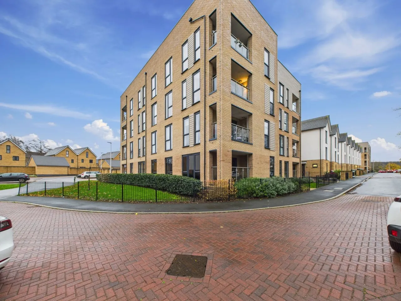 Bishop Path, Locking Parklands, BS24, photo 14