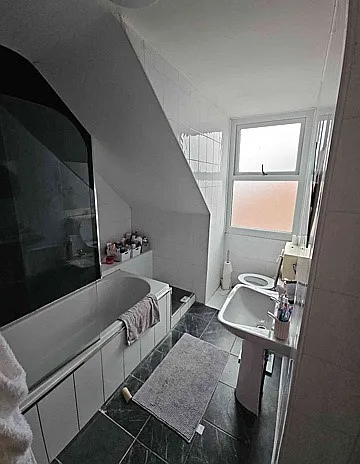 Addycombe Terrace, Heaton, Newcastle Upon Tyne, NE6, photo 5