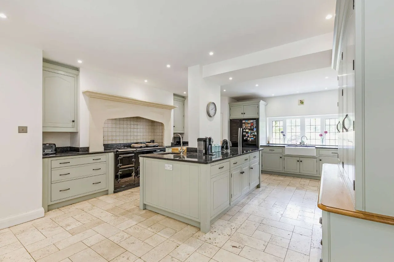 Ensfield Road, Leigh, Tonbridge, Kent, TN11 8RX, photo 10