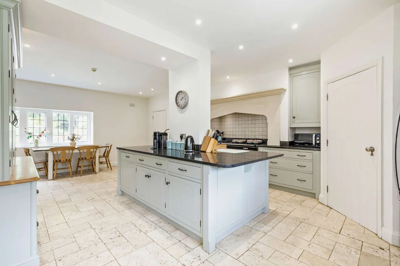 Ensfield Road, Leigh, Tonbridge, Kent, TN11 8RX, photo 11