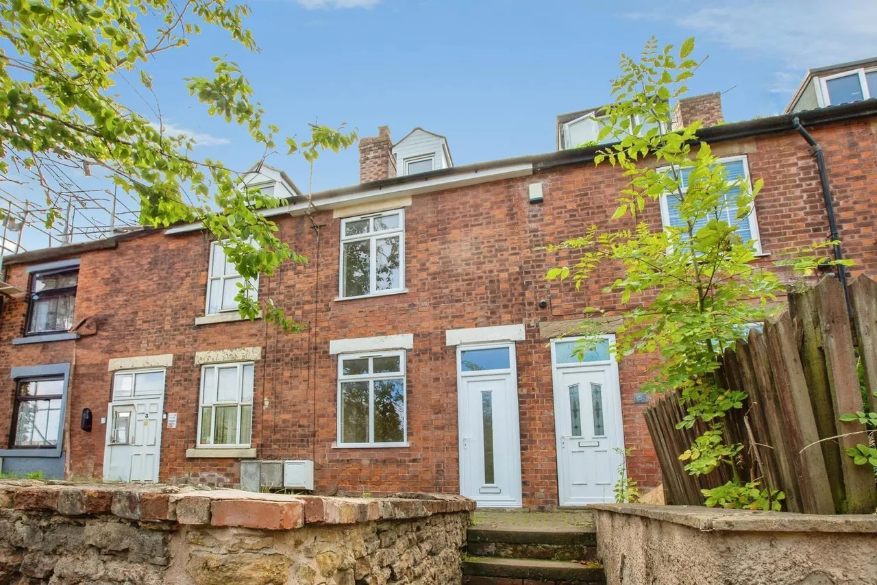 3 bed house for sale, Springwood Terrace, Sutton-In-Ashfield, NG17