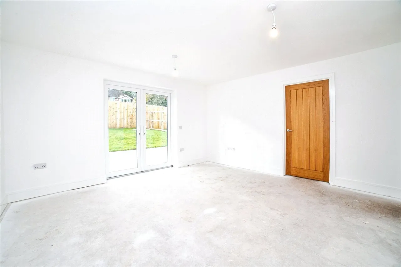 Stoneyford Road, Sutton-in-Ashfield, Nottinghamshire, NG17, photo 3
