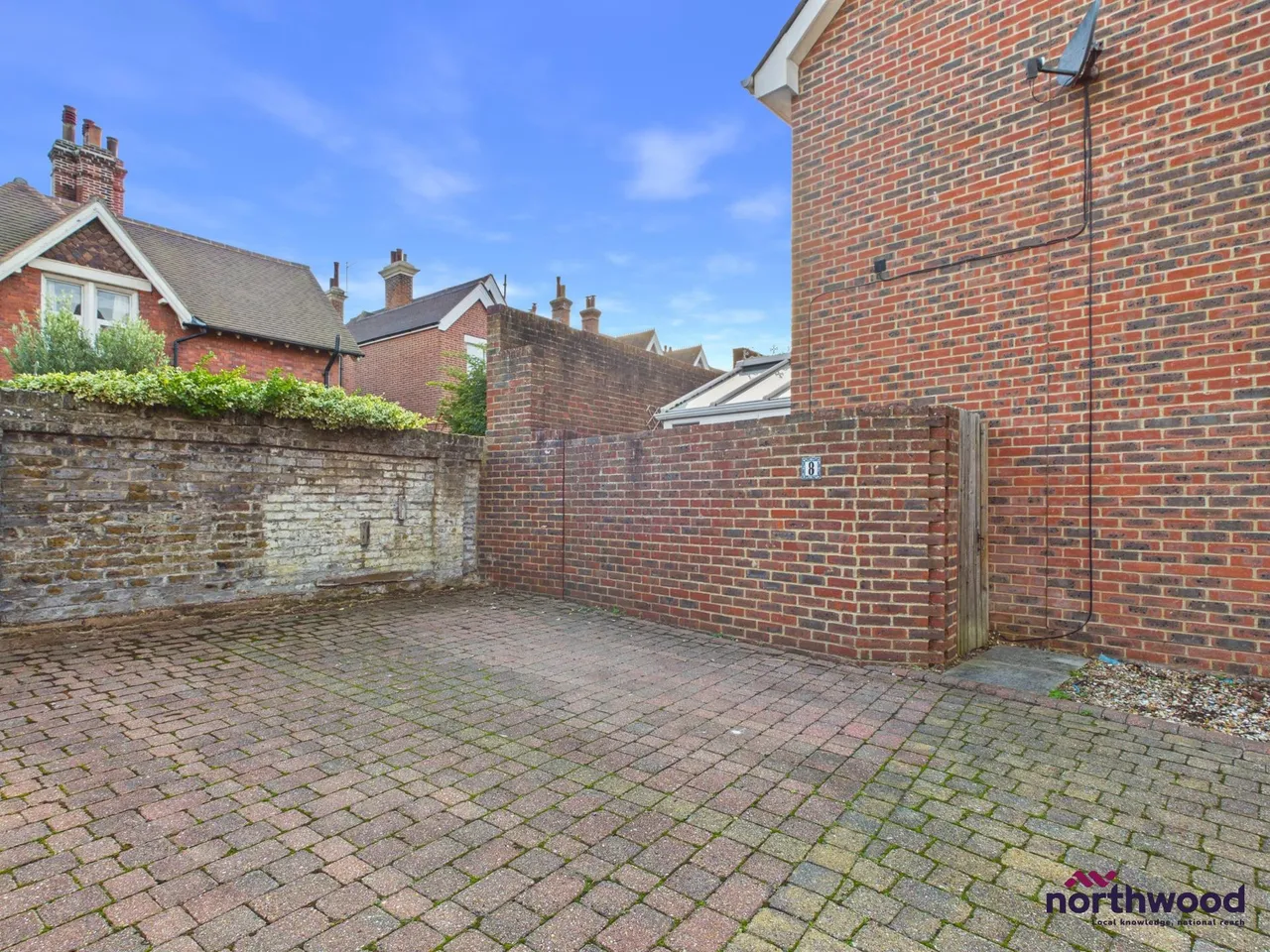South Street, Little Chelsea, BN21, photo 23