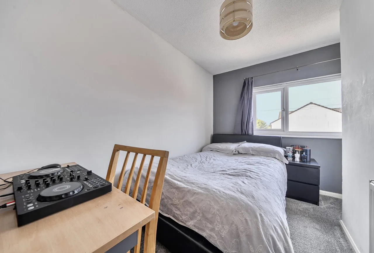 Beaufort Road, Gloucestershire, Yate, BS37 5DS, photo 7