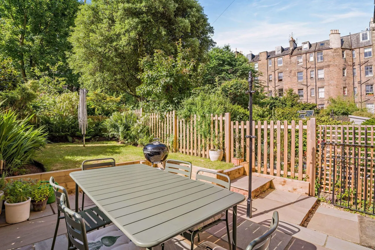 Warrender Park Terrace, Edinburgh, Midlothian, EH9 1EG, photo 4