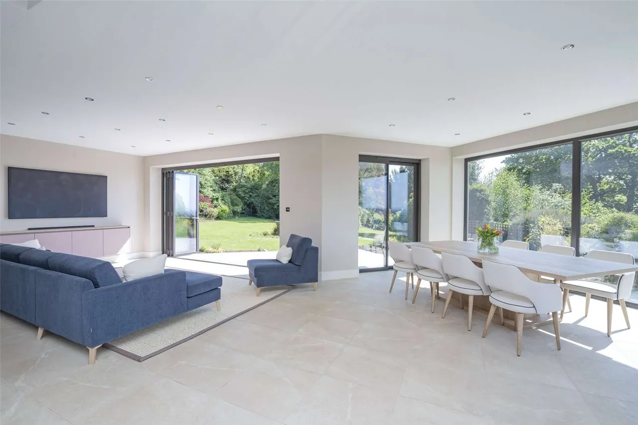 Harcourt Road, Malvern, Worcestershire, WR14 4DW, photo 10