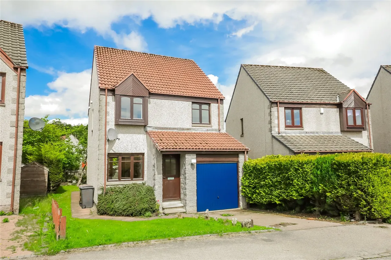 3 bed house to rent, Callum Wynd, Kingswells, AB15