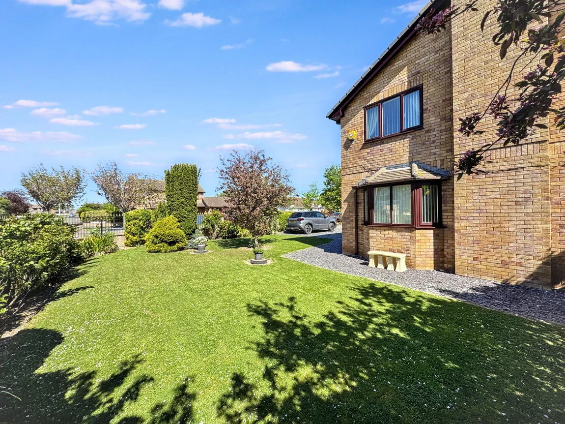 Ffordd Y Berllan, Towyn, Conwy, LL22 9LZ, photo 4