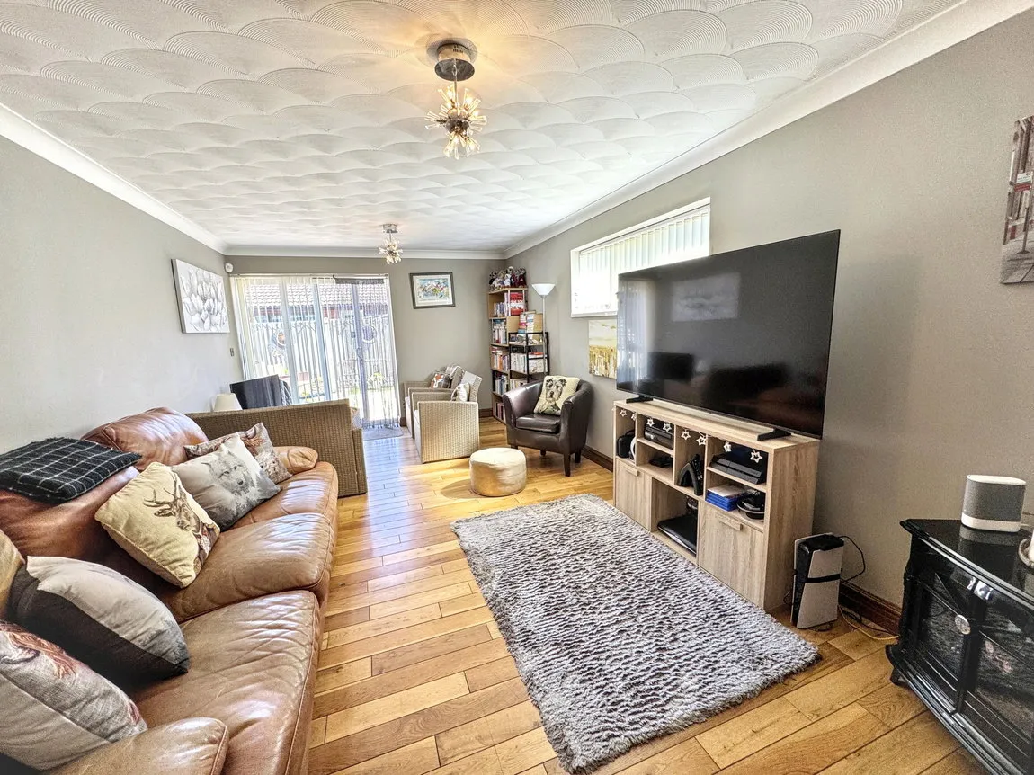 Ffordd Y Berllan, Towyn, Conwy, LL22 9LZ, photo 6