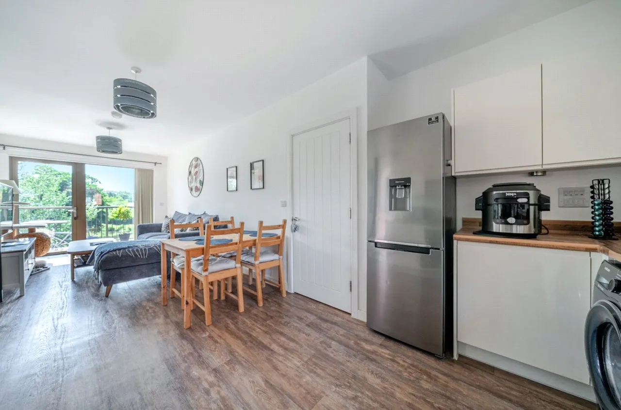 Walnut Tree Close, Guildford, GU1, photo 16
