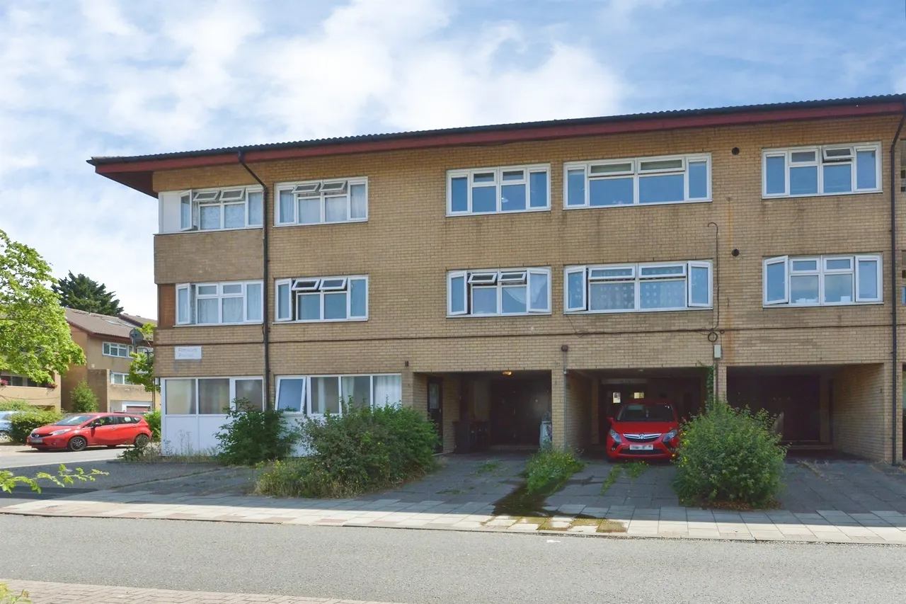 1 bed flat for sale, Ramsons Avenue, Conniburrow, MK14