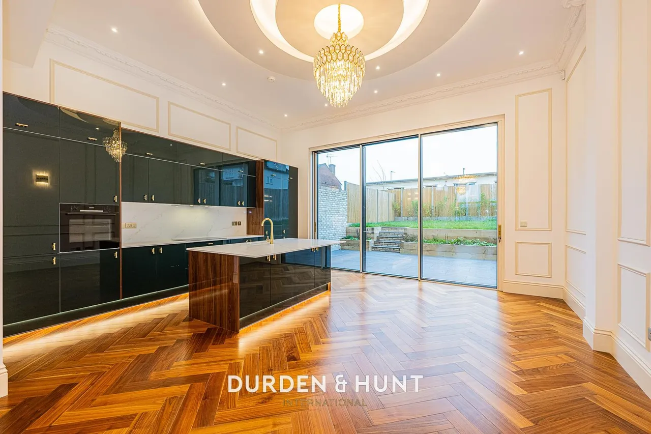 Palmerston Road, Buckhurst Hill, IG9, photo 4