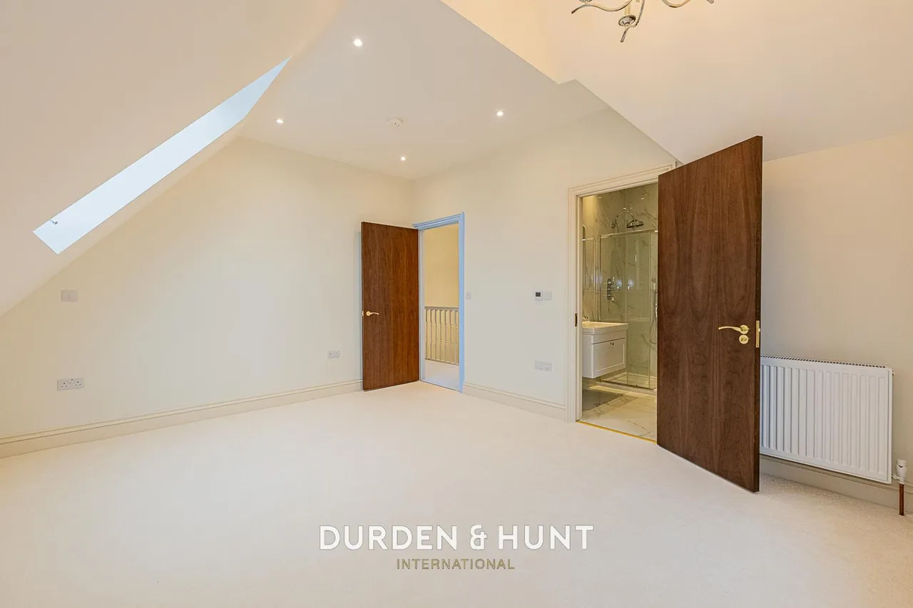 Palmerston Road, Buckhurst Hill, IG9, photo 33