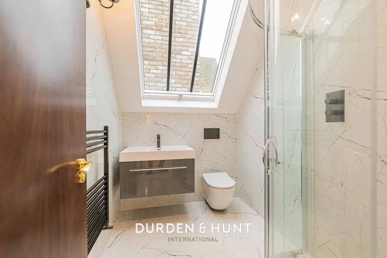 Palmerston Road, Buckhurst Hill, IG9, photo 38