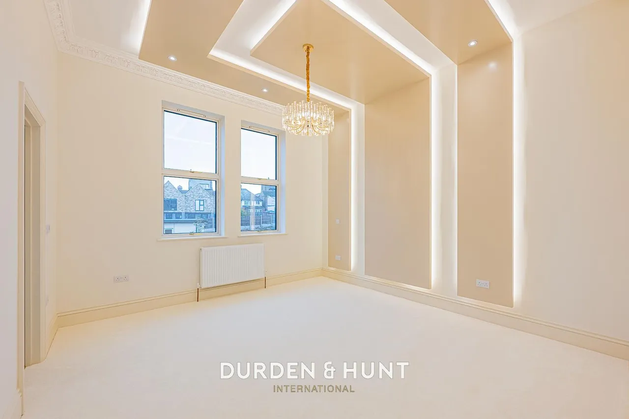 Palmerston Road, Buckhurst Hill, IG9, photo 17