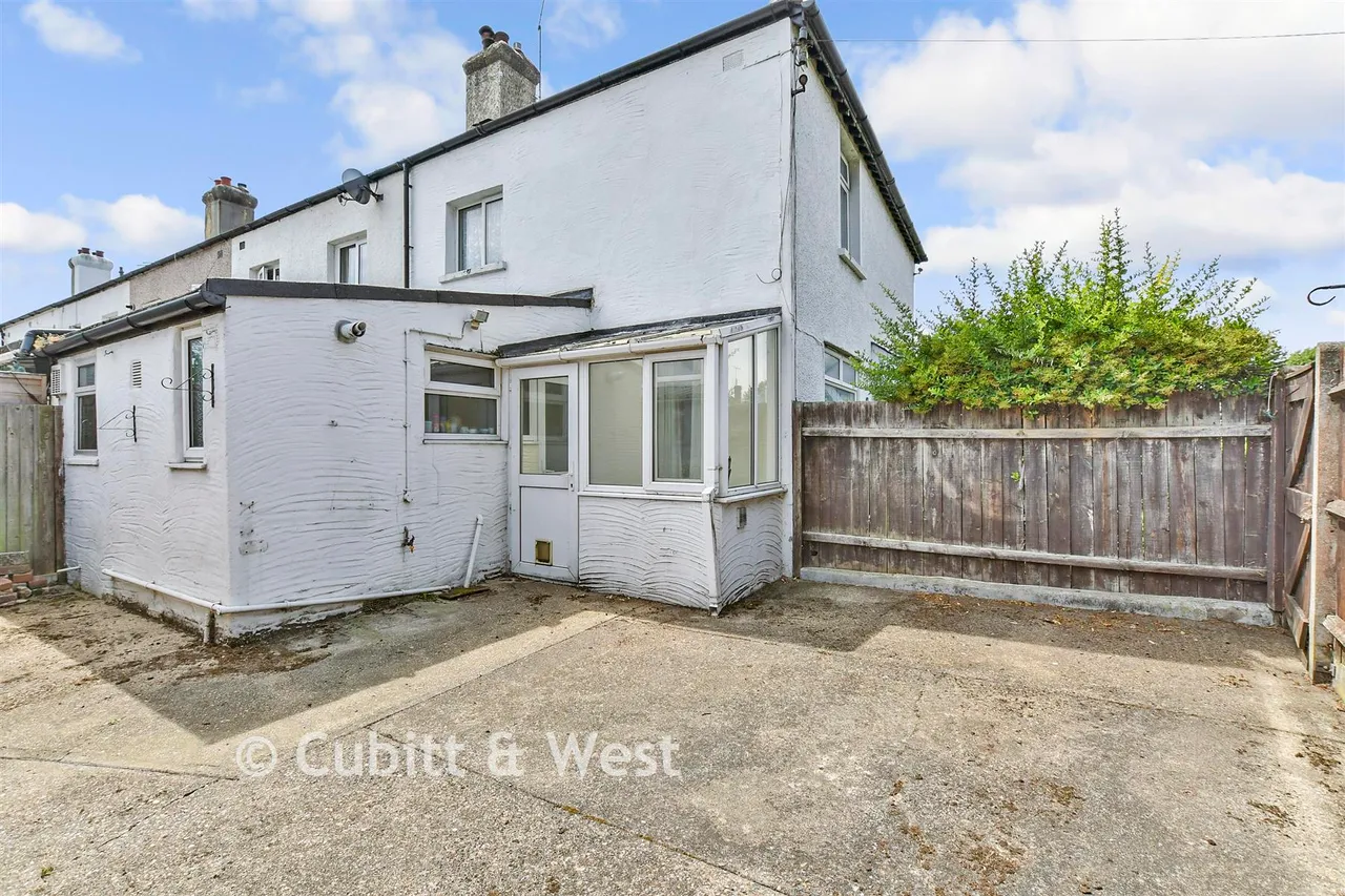 Manor Lane, Sutton, SM1, photo 2