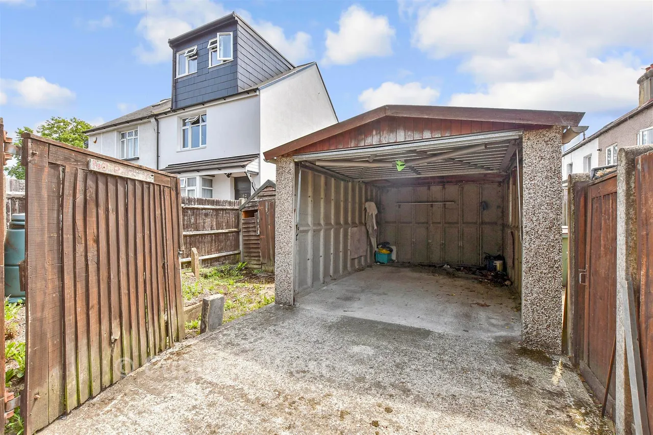 Manor Lane, Sutton, SM1, photo 11