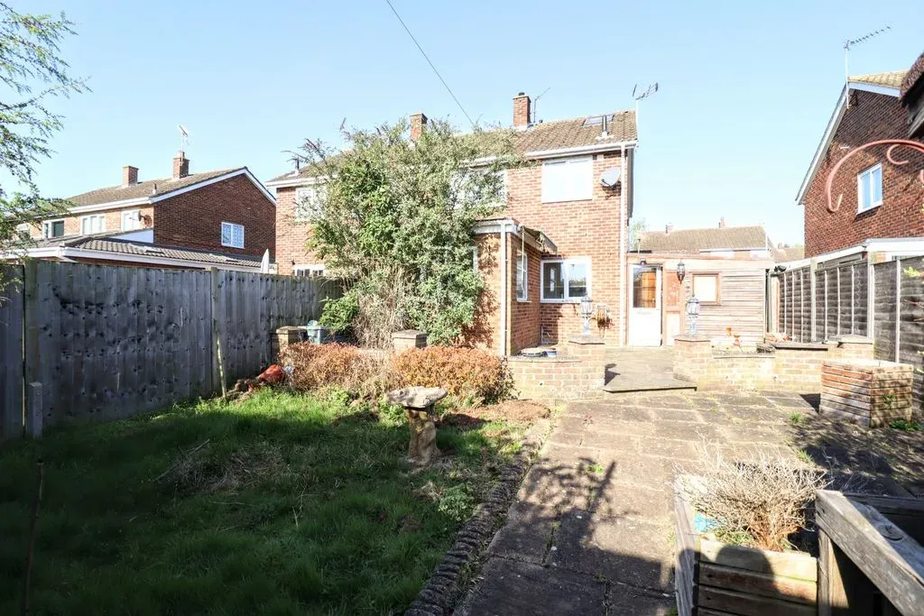 Bushy Close, Bletchley, Milton Keynes, Buckinghamshire, MK3 6PH, photo 11
