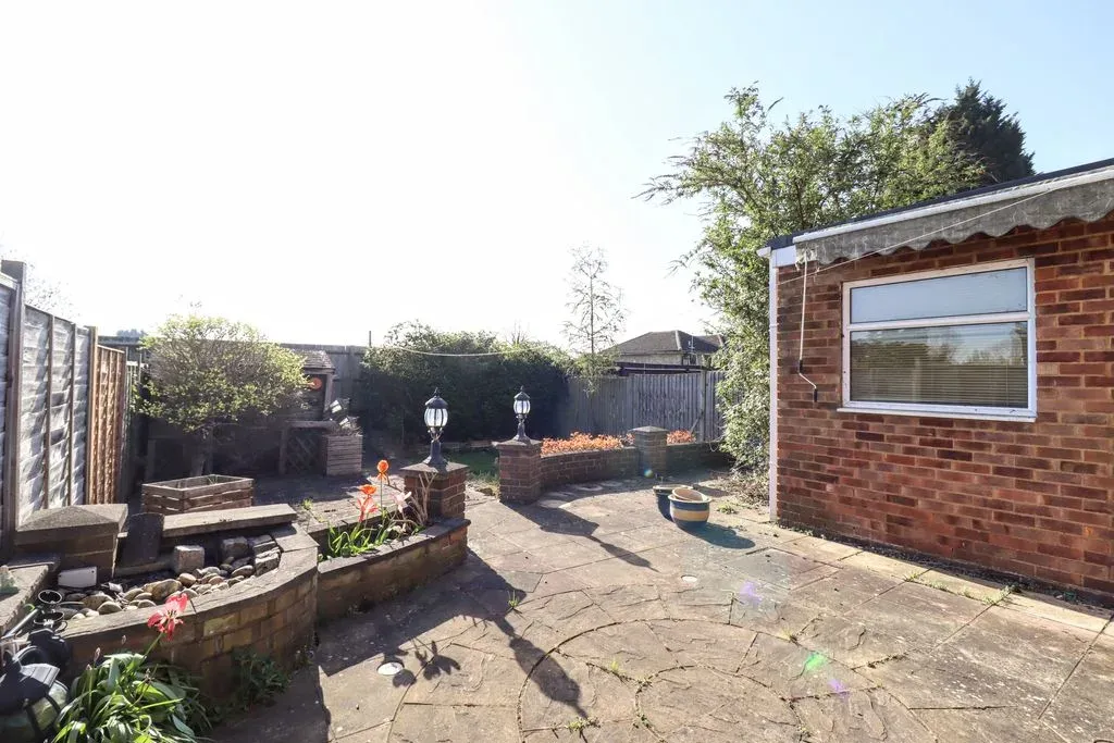 Bushy Close, Bletchley, Milton Keynes, Buckinghamshire, MK3 6PH, photo 6