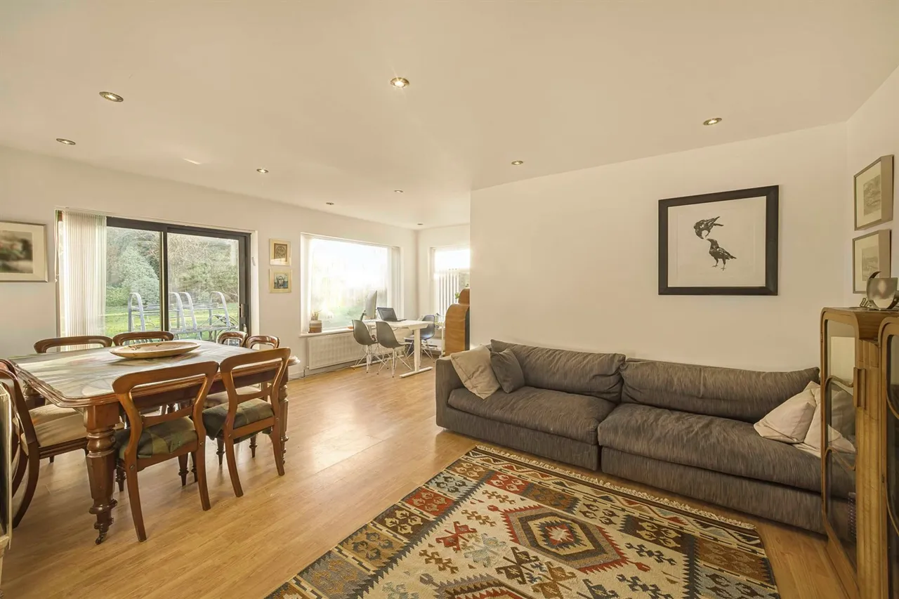 Croft Close, Altrincham, photo 6