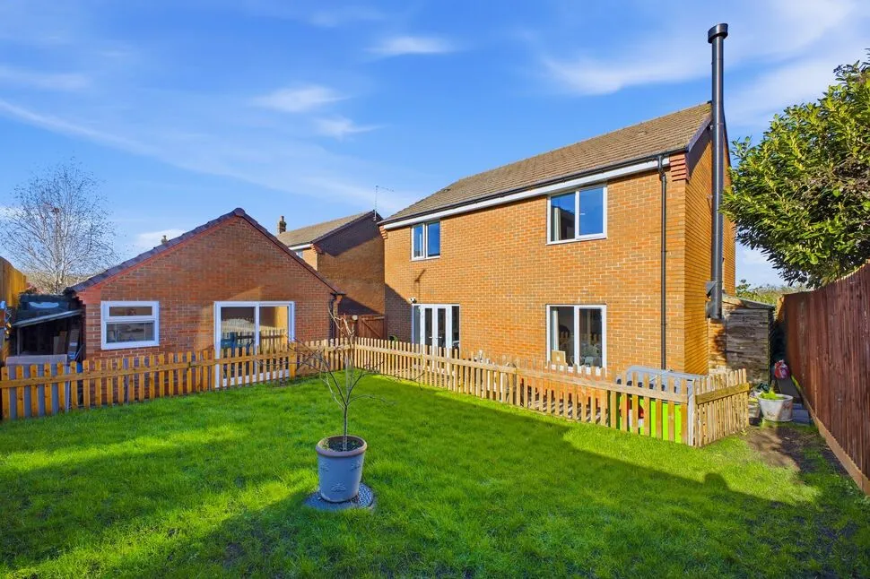 Banks Road, Badsey, WR11, photo 18