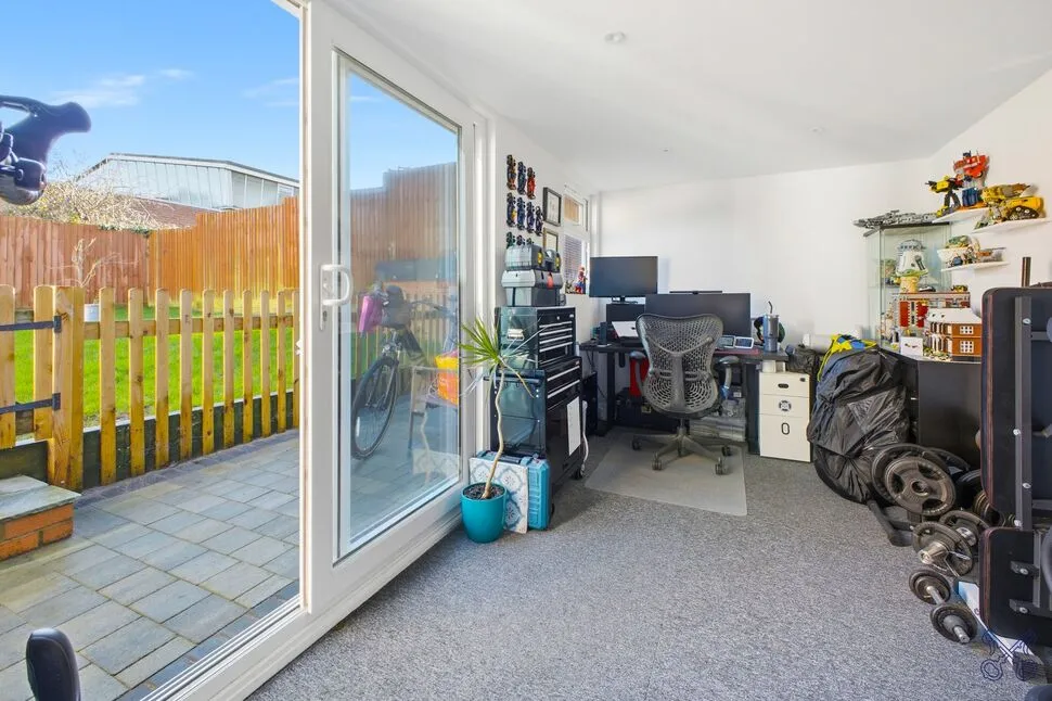 Banks Road, Badsey, WR11, photo 16