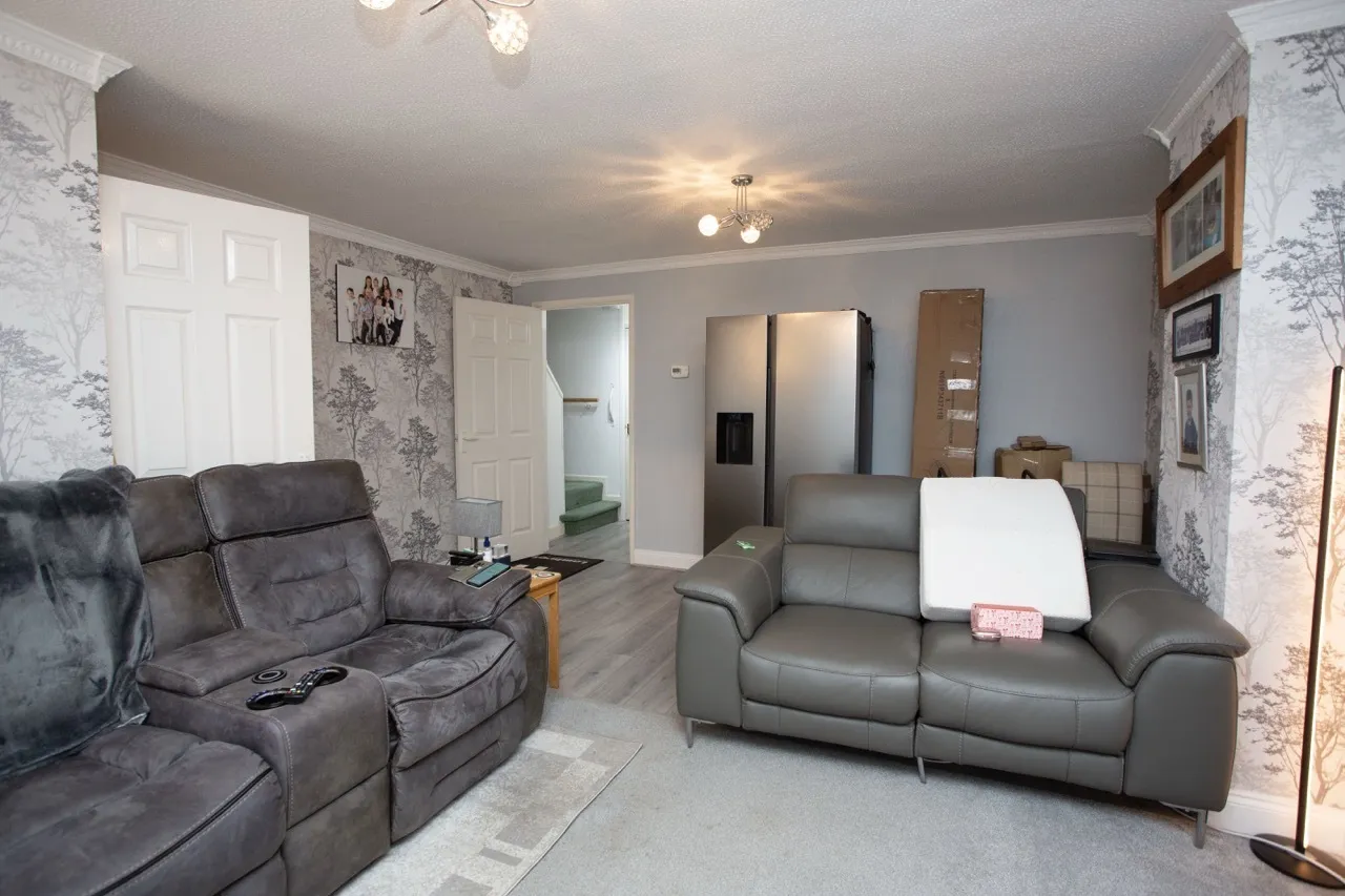 Winchester Close, Barry, photo 7