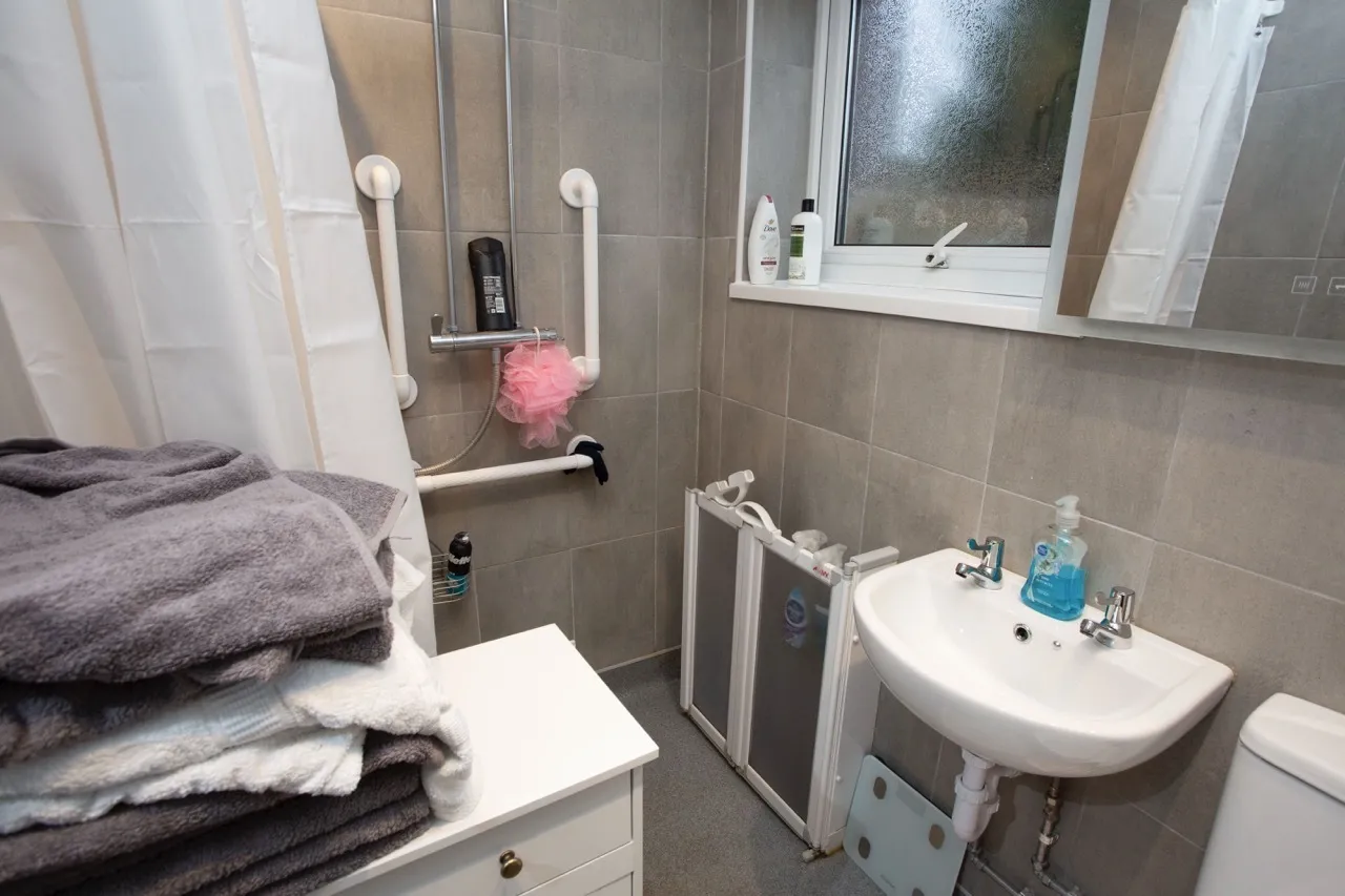 Winchester Close, Barry, photo 9