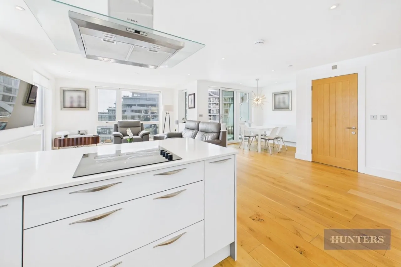 Alexandra Wharf, Ocean Village, SO14, photo 5