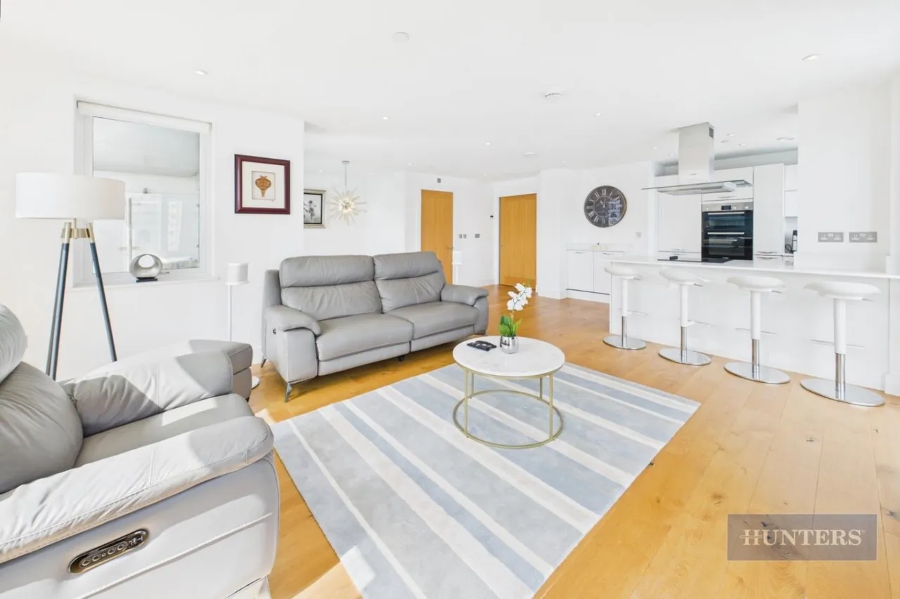 Alexandra Wharf, Ocean Village, SO14, photo 6