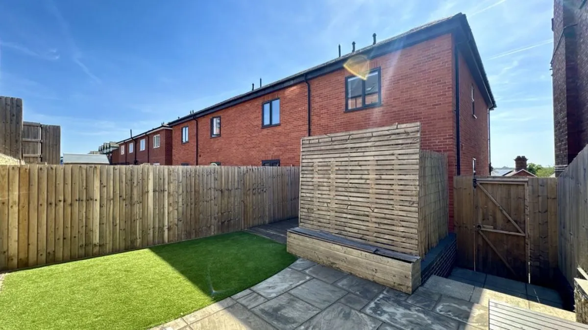 Yarborough Road, Lincoln, photo 20