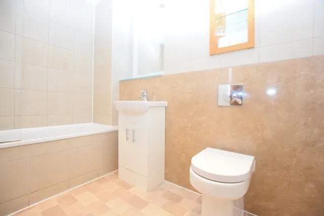 West One City, 10 Fitzwilliam Street, Sheffield, S1 4JF, photo 3