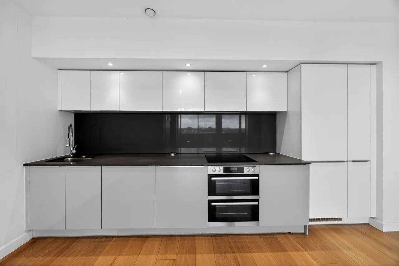 Colonial Drive, London, W4, photo 3
