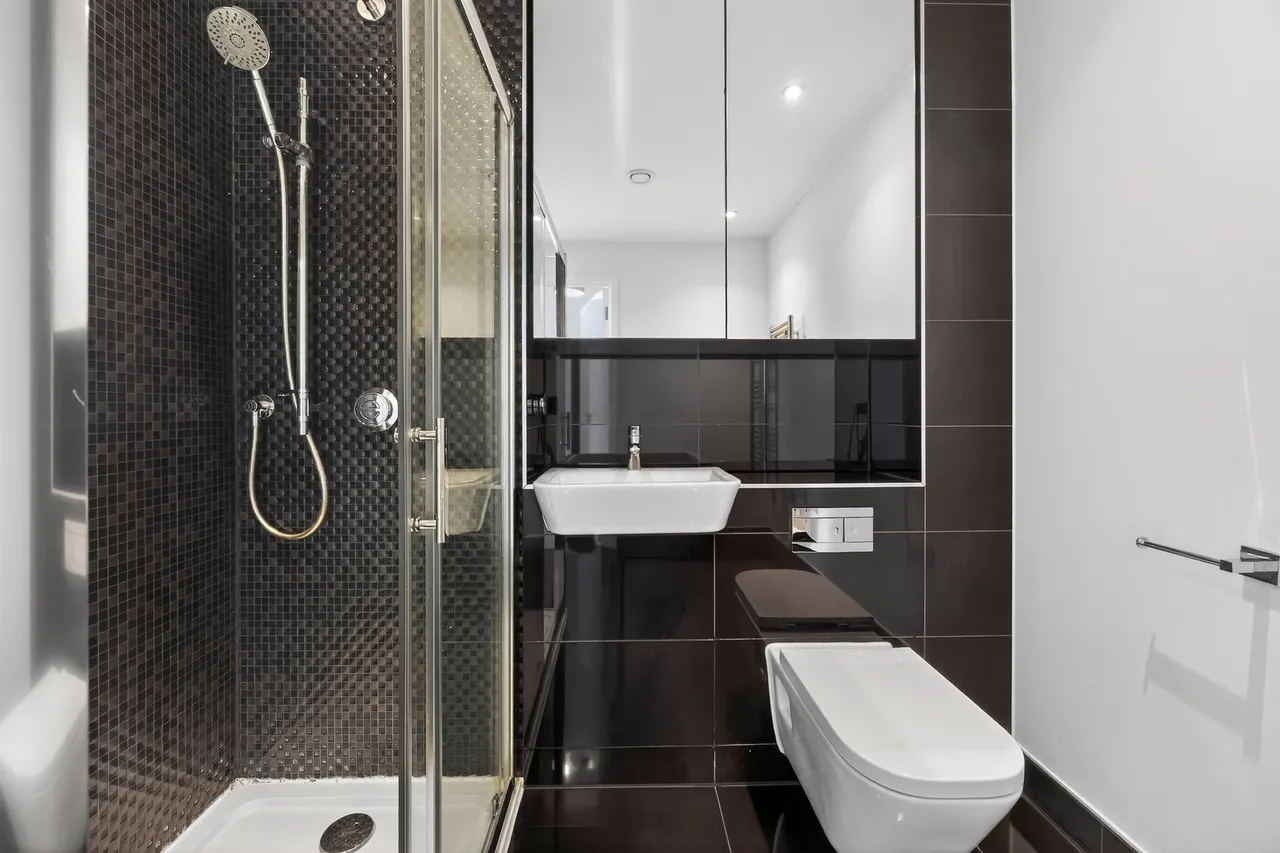 Colonial Drive, London, W4, photo 6