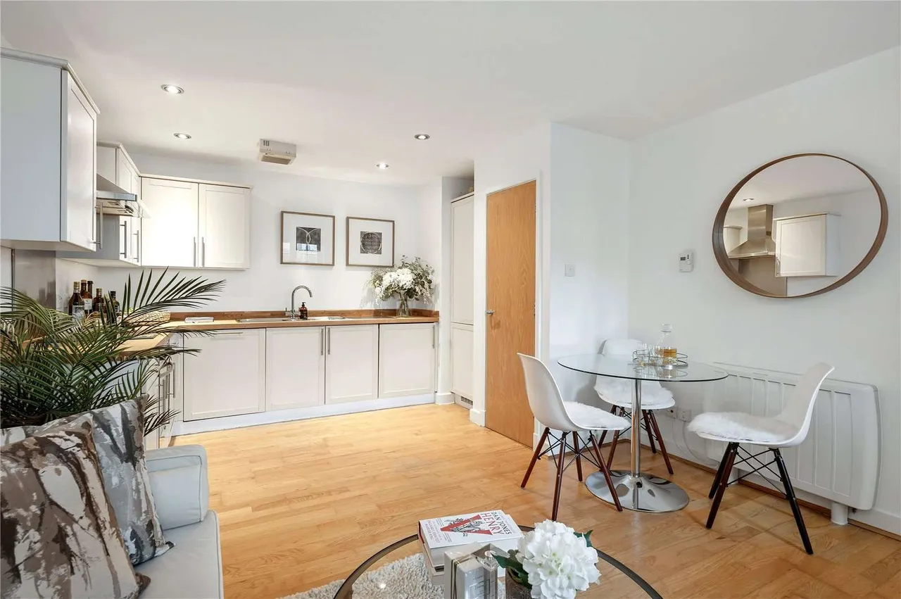 Almeida Street, London, N1 1AD, photo 6