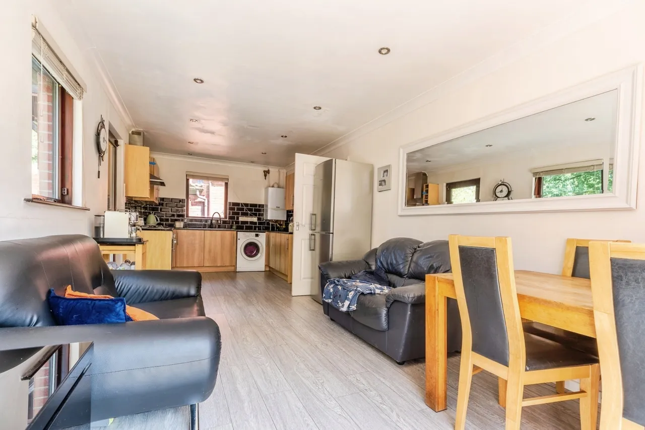 Rowan Croft, Clayton-le-Woods, Chorley, Lancashire, PR6, photo 5