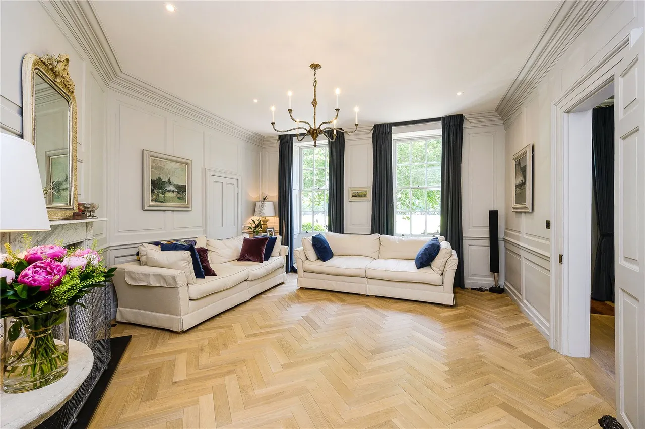 The Green, Richmond, TW9, photo 6