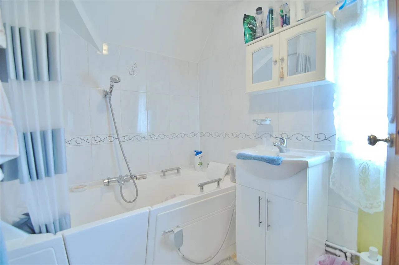 Bracelands, Eastcombe, GL6, photo 9