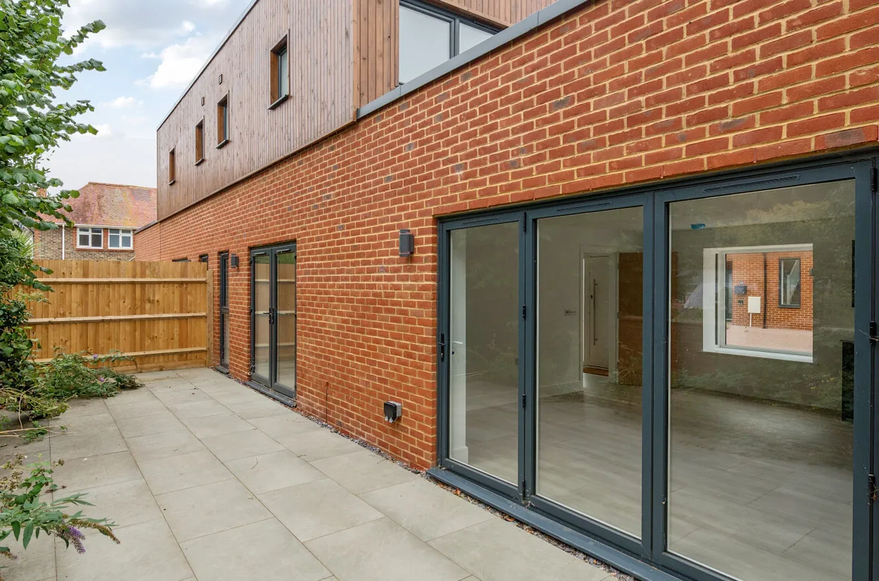 Pavilion Road, Worthing, BN14, photo 11