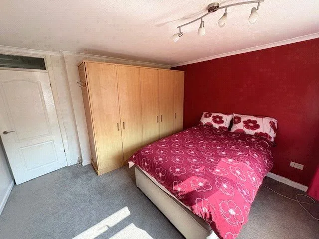 Troutbeck Road, Gatley, Cheadle, Greater Manchester, SK8, photo 13