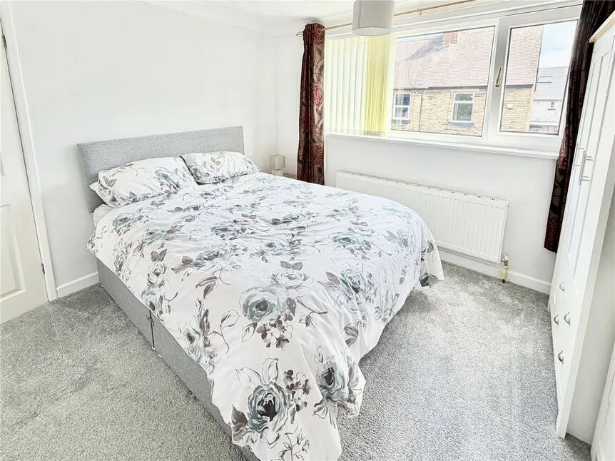 Steele Street, Hoyland, S74, photo 14