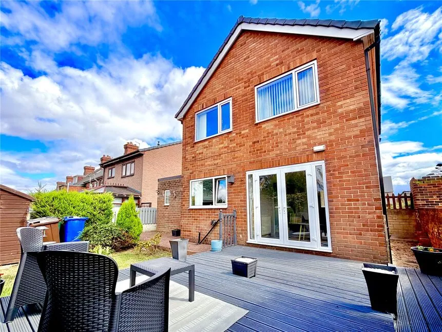 Steele Street, Hoyland, S74, photo 22
