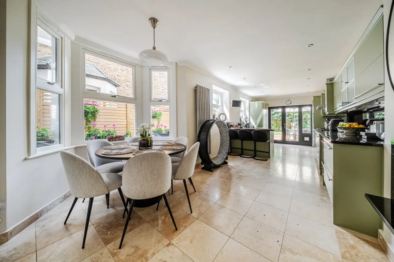 Maldon Road, Acton, W3, photo 20