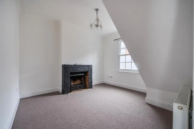 Church Street, Hungerford, RG17, photo 11