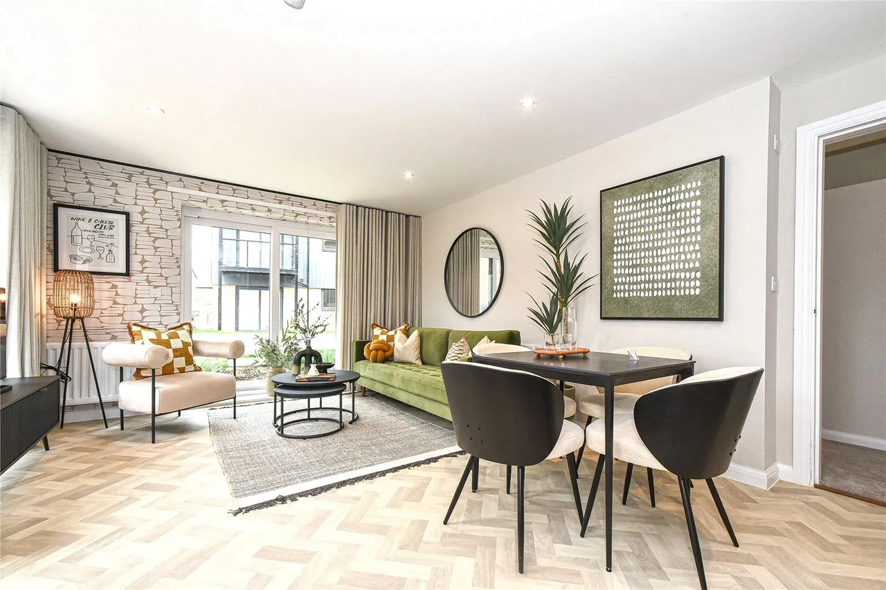 Langley Park, Foundry Lane, Chippenham, Wiltshire, SN15, photo 4