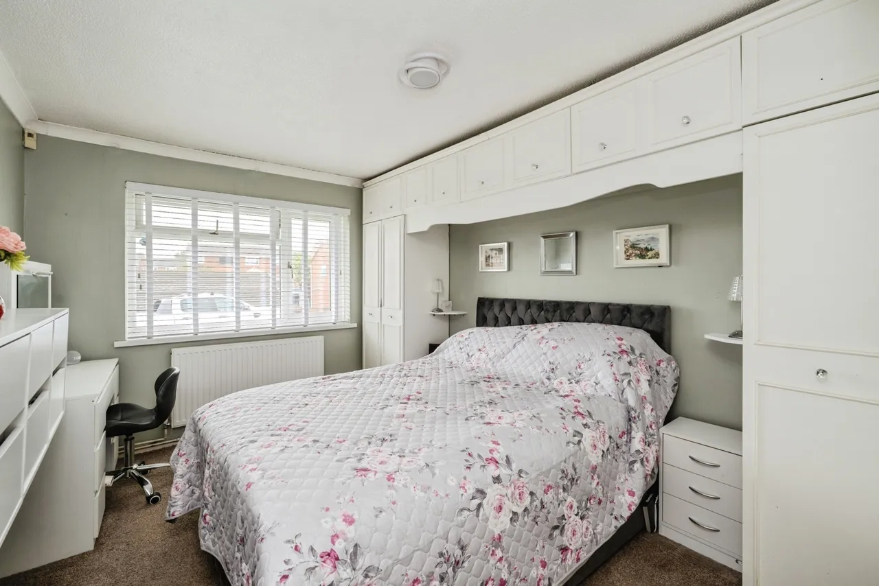 Crud-yr-Awel, Gorseinon, SA4, photo 10