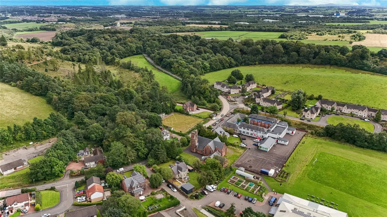 Twechar, Kilsyth, G65, photo 37