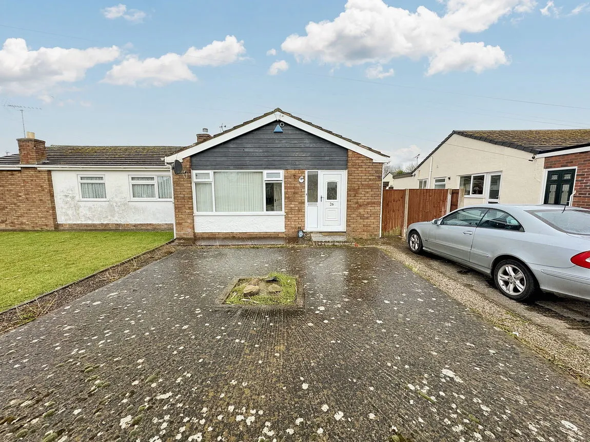 2 bed house for sale — Llys Madoc, Towyn, LL22 9NH